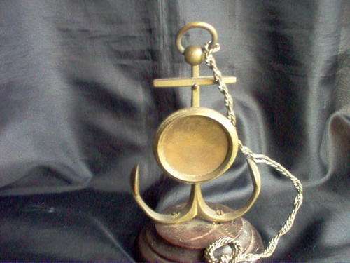 BRESS ANCHOR ON STAND