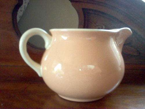VILLEROY AND BOCH PEACH AND CREAM JUG