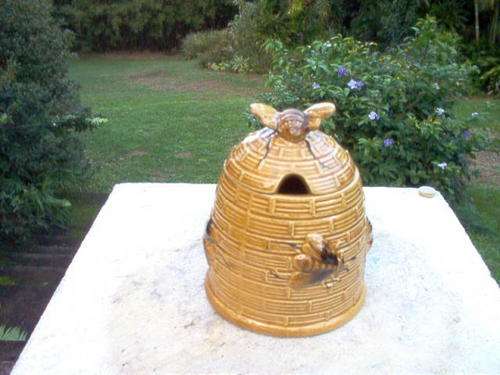 Honey pot