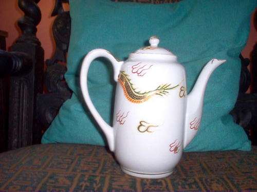 HAND PAINTED TEA POT - JAPAN