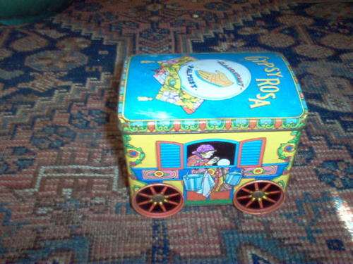 GYPSY CARAVAN SHAPED BISCUIT TIN