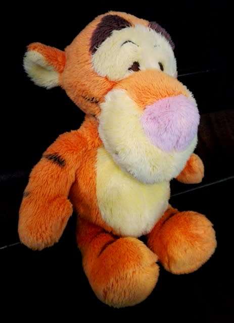 Extra Soft Tigger Toy by Disney! Beautiful!  30cm.