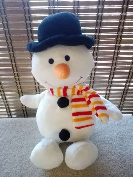 The Snowman.  Soft Plush Toy from Sunkid!  Beautiful!  35cm.  Cheap!