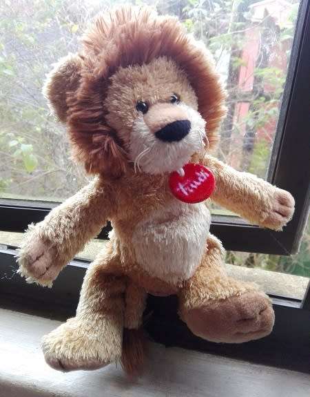 Lexi the Lion!  Trudi Plush Soft Toy!  28cm.