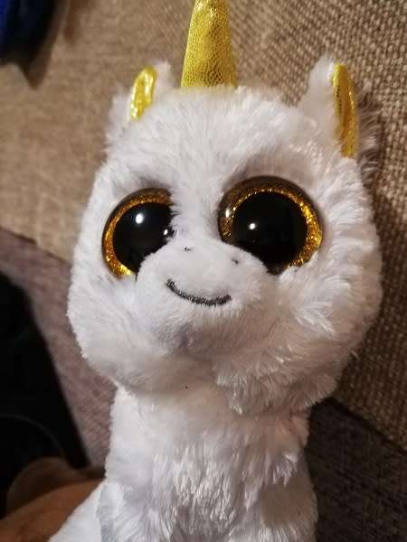 TY Silk.  Pegasus Beanie Boo Plush Unicorn.  20cm.