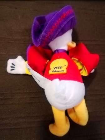 Donald Duck finger puppet - Disneyland Paris/McDonalds Happy Meal! 2000.