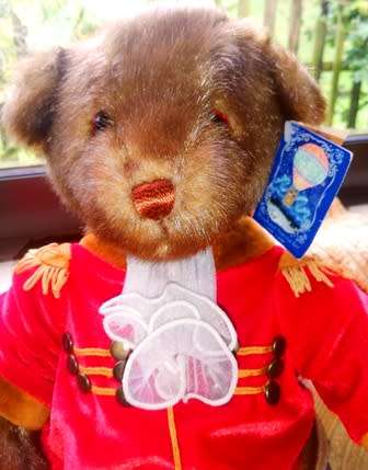 GUND / EATONS Limited Edition 1999 Woodland, Nutcracker Bear. 40cm.