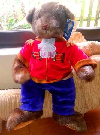 GUND / EATONS Limited Edition 1999 Woodland, Nutcracker Bear. 40cm.