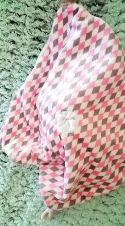 Baby`s Bunny Plush Baby Graffitis Comfort/Toy Blanket. 25cm.