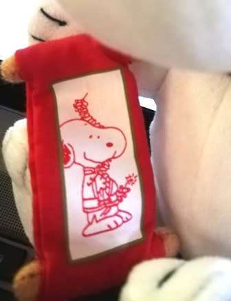 Happiness is a hug from Snoopy!  18cm.  Bargain!