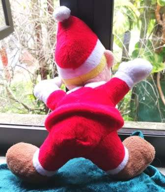 Collectable Coca-Cola Elf with a red Xmas suit! 22cm.