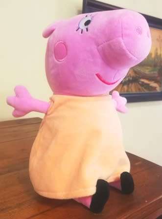 A beautiful Peppa Pig. Large plush soft toy. 33cm.  Special price!