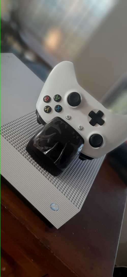 XBOX ONE DUAL REMOTE CHARGING DOCK+2 RECHARGABLE XBOX BATTERES #SPECIAL IMPORT
