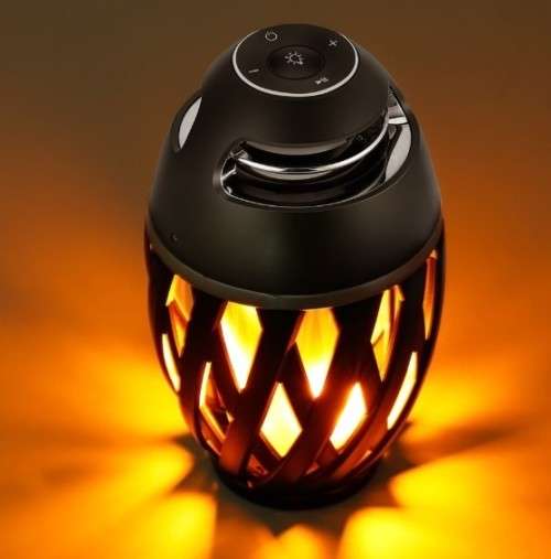 COOL FLAME BLUETOOTH SPEAKER !!(LED COLOR CHANGING LIGHT)(SEE DESCRIPTION!!)