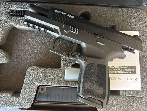 Ceonic P320 (Sig Sauer P320 reflica) 9mm Blank/pepper/teargas Gun