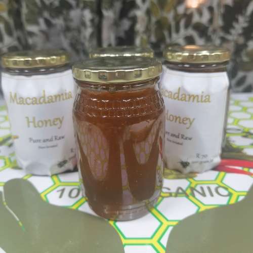 Honey (Macadamia) Pure-Raw -Non Irradiated (500 gram Glass Jar)
