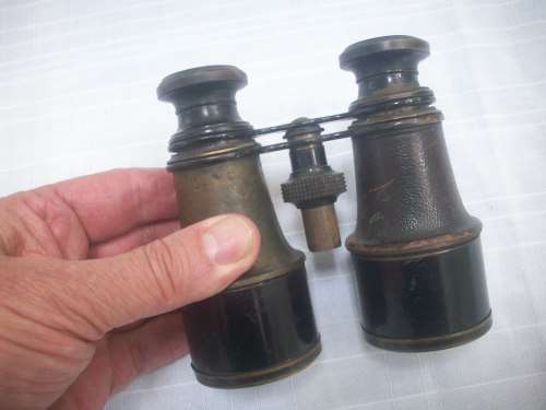 Vintage binoculars - clearing out my stuff......