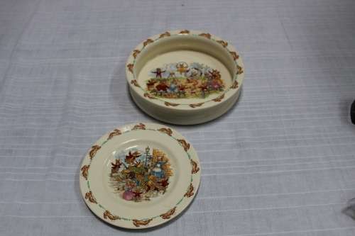 Bunnykins heavy bowl and plate - vintage - excellent condition!
