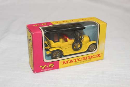 Lesney Matchbox No. Y5 - 1907 Peugeot - in original box!