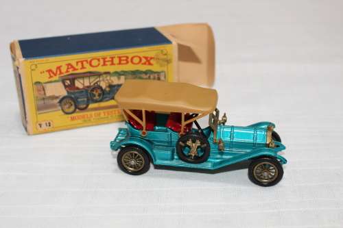 Lesney Matchbox Y-12....UNPLAYED WITH!.....original box!