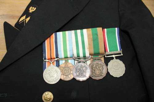 SA Navy medals, badges and uniform - all R 1600!....see below....