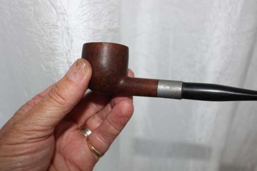 Keyser Hygenic straight pipe and a Racine de Bruyere - both for R 300!