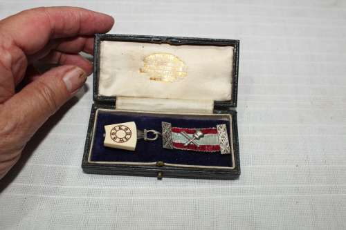 Masonic medal (Sterling silver) in original box