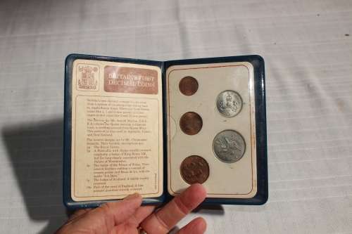 Britain`s First Decimal Coin Set