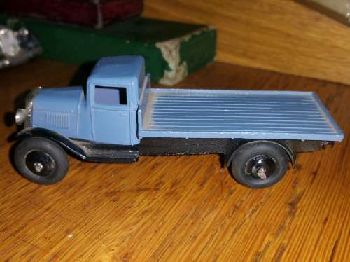 DINKY TOYS 25c FLAT TRUCK  - PREWAR - NO BOX