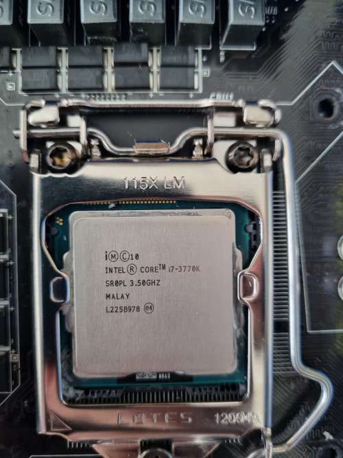 MSI Z77A-GD80 Motherboard + Intel I7 3770K Cpu + 32GB Corsair Vengeance Ram