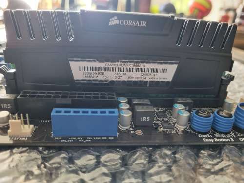 MSI Z77A-GD80 Motherboard + Intel I7 3770K Cpu + 32GB Corsair Vengeance Ram