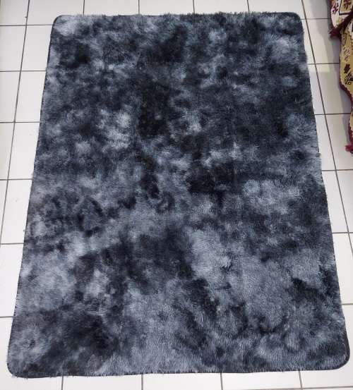 FLUFFY CARPET 150x200cm FREE DELIVERY