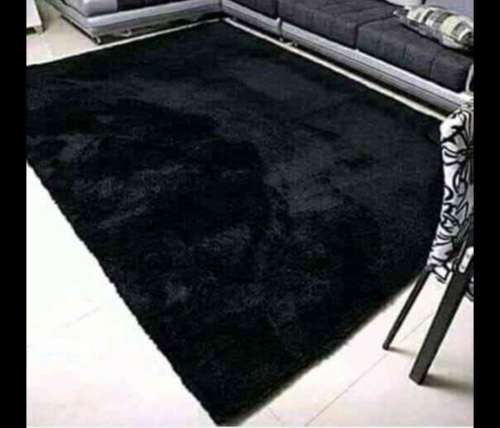 FLUFFY CARPET 150x200cm