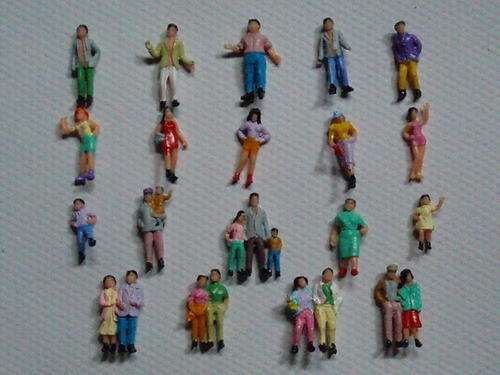 100 x Scale H0 People with Pairs handpainted FREE SHIPPING !!!!
