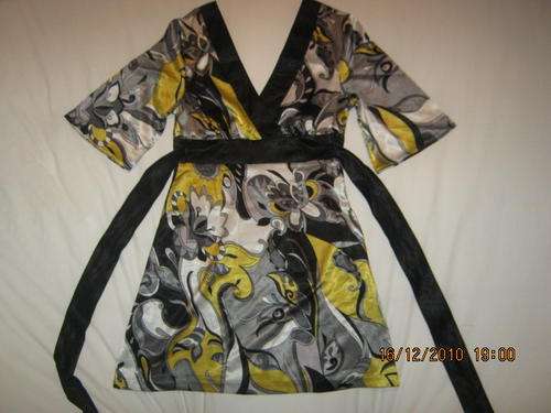 Beautiful Satin Blouse size Medium as new!!