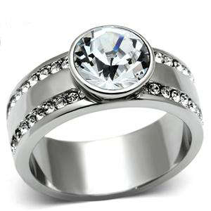 GLAMOROUS SPARKLING SIMULATED DIAMOND LADIES RING