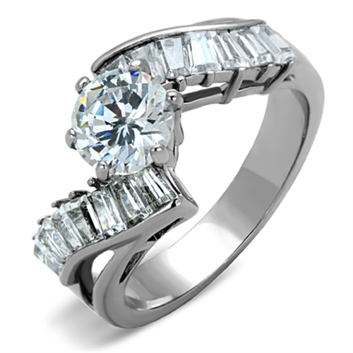 GLAMOROUS SPARKLING SIMULATED DIAMOND LADIES RING