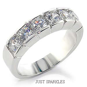 STAINLESS STEEL SIMULATED DIAMOND LADIES RING