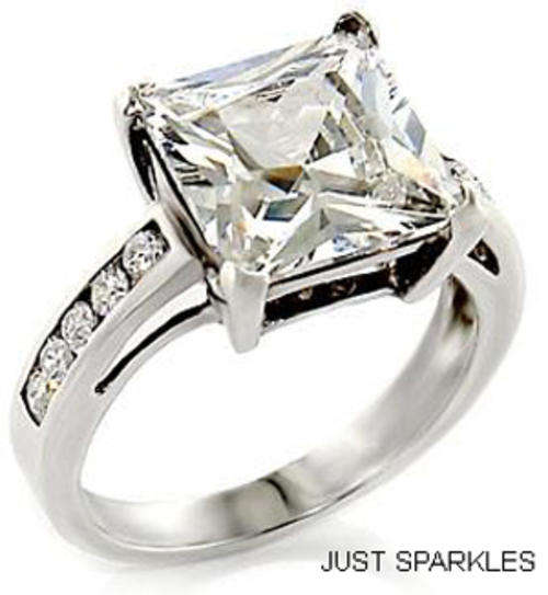 18K WHITE GOLD PLATED SIMULATED DIAMOND LADIES RING