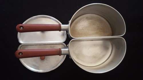 RARELY SEEN 1960'S CROWN MERTON HALF-ROUND POTS