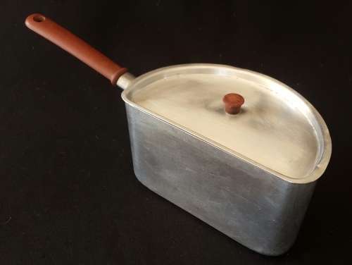 RARELY SEEN 1960'S CROWN MERTON HALF-ROUND POTS