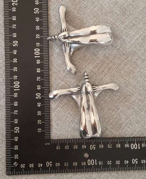 CARROL BOYES Salt & Pepper Set "ACROBAT" - Relisting due to non-payment