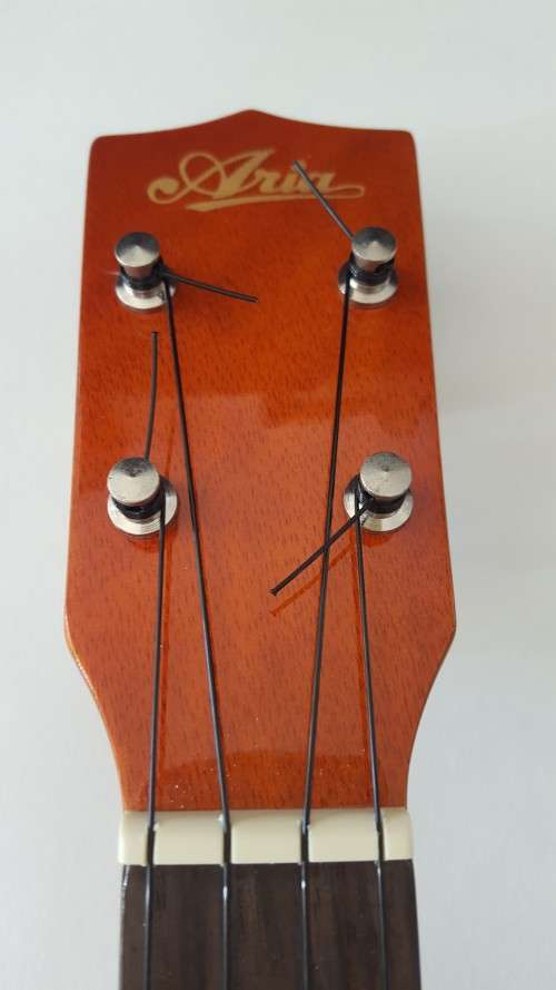 ORIGINAL JAPANESE ARIA AU-120 UKULELE MINT IN BOX WITH OWNERS MANUAL