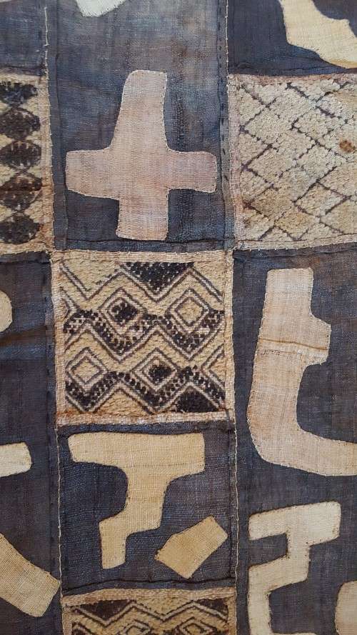 Unique KUBA CLOTH from DRC (formerly Zaire) African Textile  #Mudcloth #Barkcloth #Raffiacloth