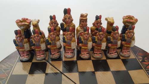 Chess Set - Aztec Mayan Indians vs Spanish Conquistadors Boxed #FolkArt #MexicanArt