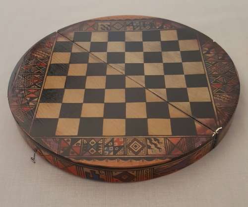 Chess Set - Aztec Mayan Indians vs Spanish Conquistadors Boxed #FolkArt #MexicanArt