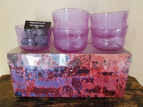 Mid-Century Modern Arabia (Nuutajarvi Notsho, Finland) Lilac "Fauna" No 150  Bowls Set