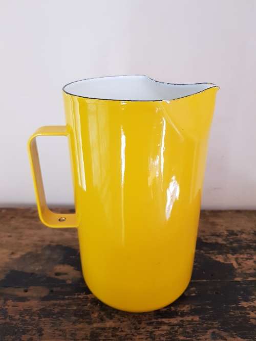 Mid-Century Modern Arabia, Finland, Finel, Kay Franck Design, Yellow Enamel Jug