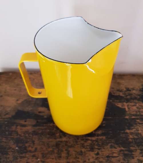 Mid-Century Modern Arabia, Finland, Finel, Kay Franck Design, Yellow Enamel Jug