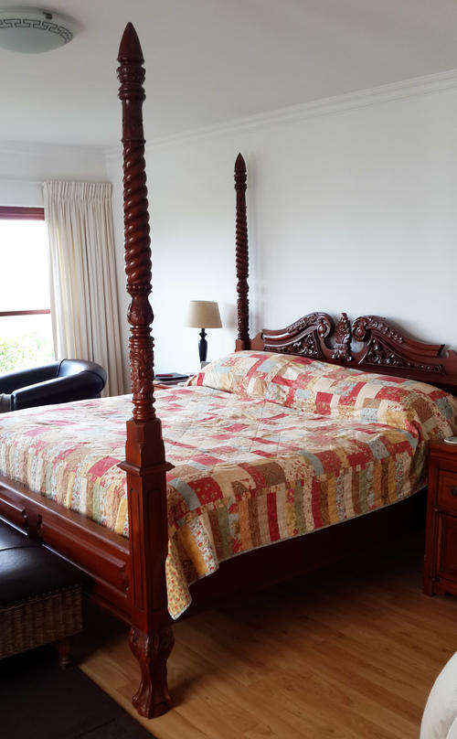 Four Poster King Size Bed - Hand Carved